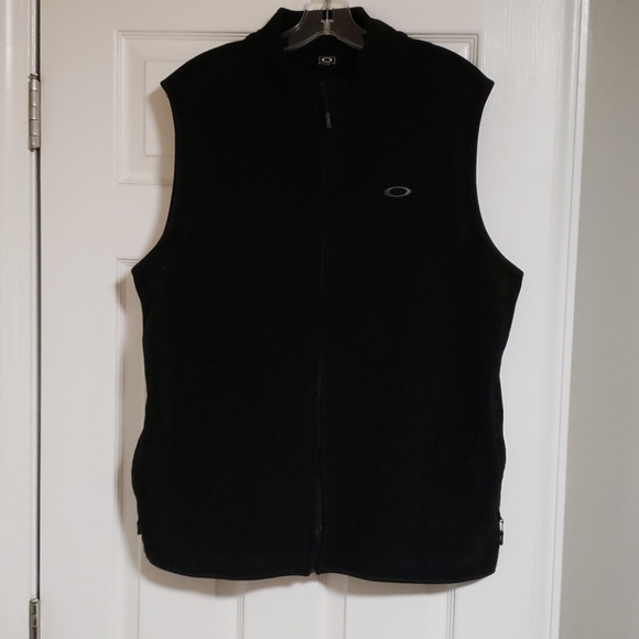 Oakley Other - Mens Oakley Vest